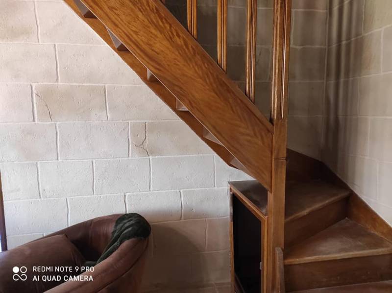 Devis pour refaire l’enduit sculpté sur les murs intérieurs d’une maison à proximité de Dreux 28