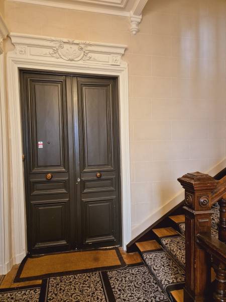 Rénovation haut de gamme d’une cage d’escalier à Paris